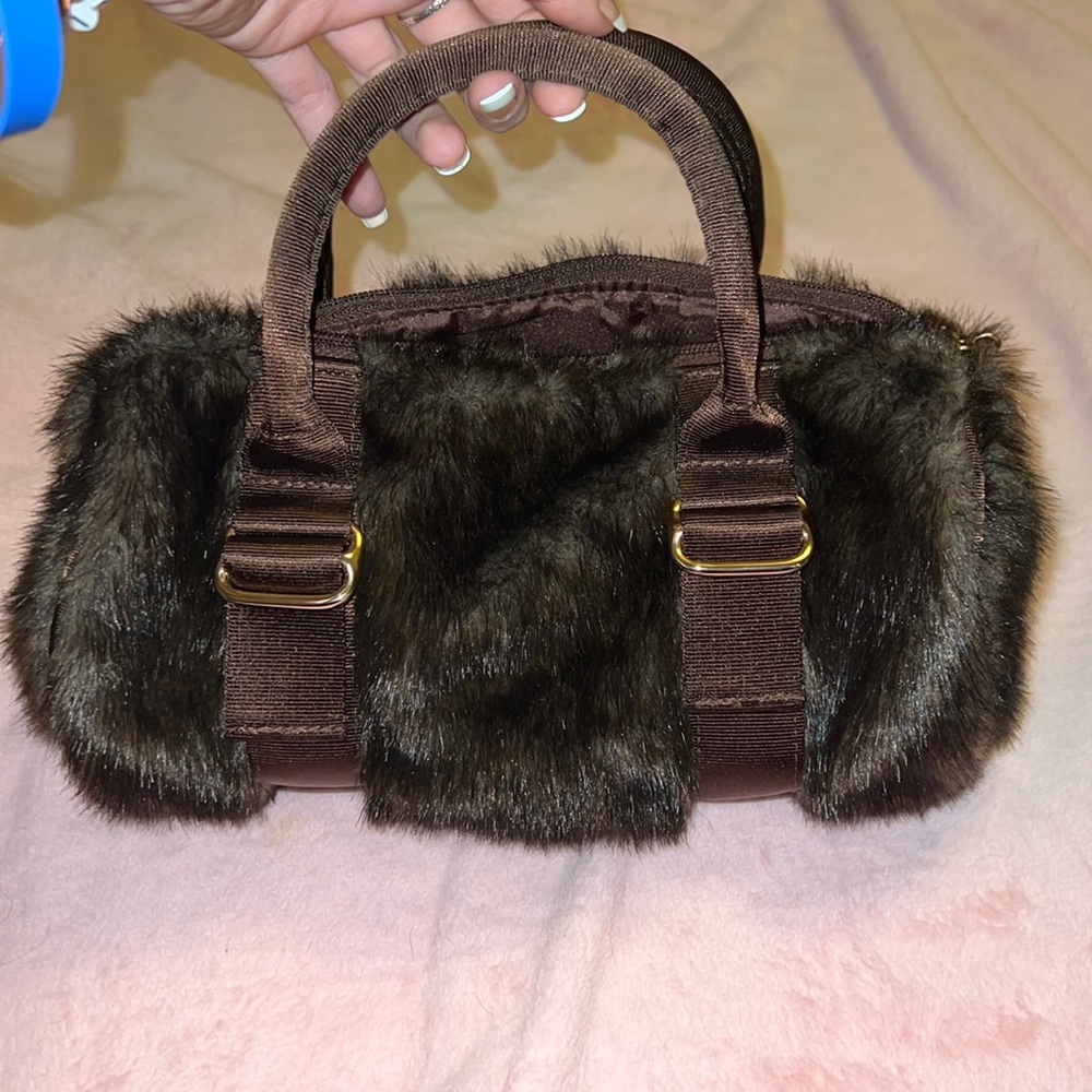 Bath&bodywork’s medium fur hand bag